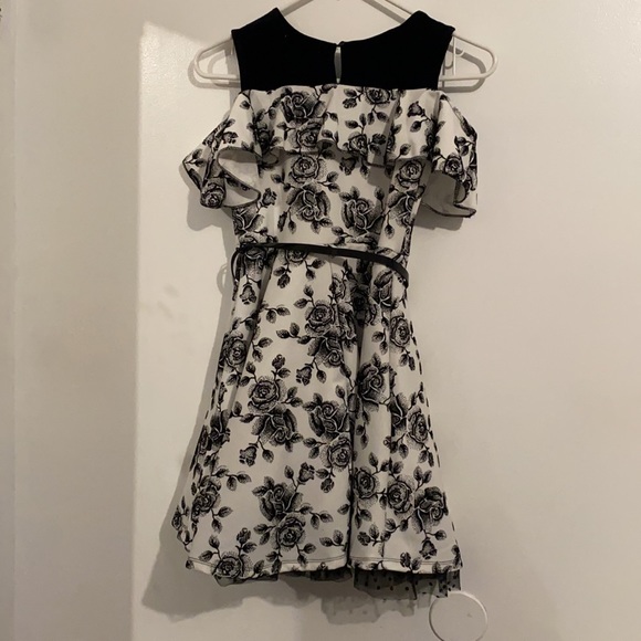 Knitworks Dress - Picture 6 of 8